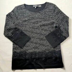 Karl lagerfeld W  Black &  white Lace detailed Formal Blouse Sz S